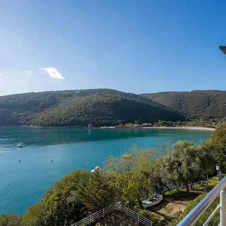 Astrid 2 By Briskva *