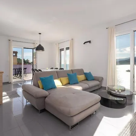 Astrid 2 By Briskva Apartmán Rabac